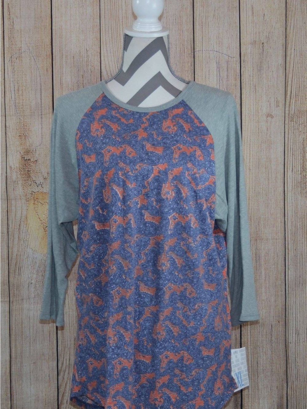 LuLaRoe Randy Colorblock Raglan Top in Coral, Blue & Gray